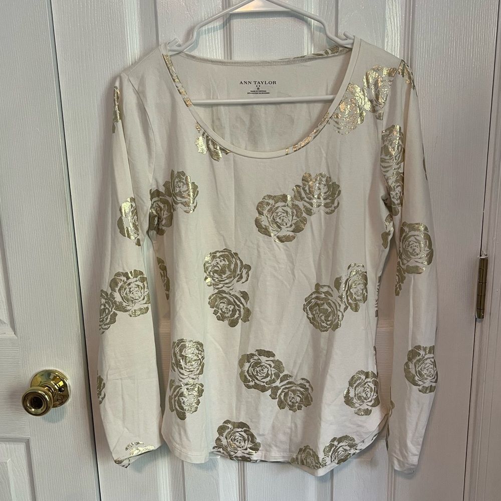 Ann Taylor Womens Small Cotton White/Gold Long Sleeve Scoop Neck Top‎